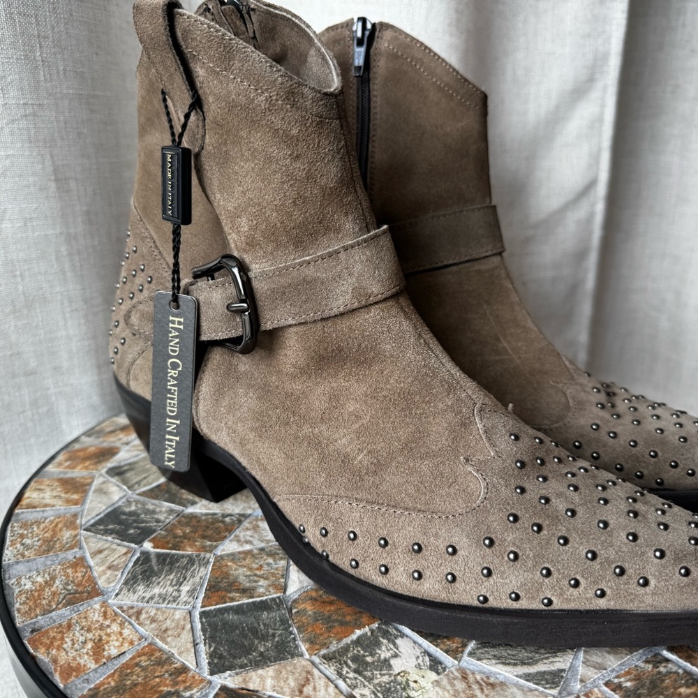 Emanuele Crasto | Size 41 - Studded Italian Suede Boots